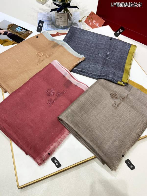 Loro Piana Scarf LPC00058 Loro Piana Scarf LPC00058